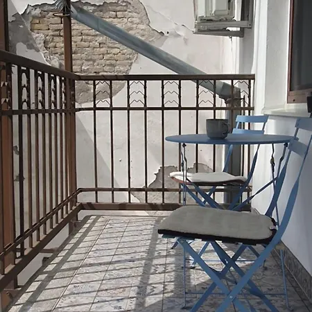 Moma Escape Апартаменты